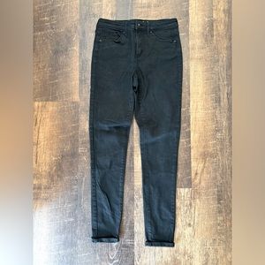 Universal thread black skinny denim